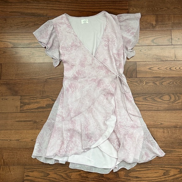 Wilfred Aritzia Lawn Dress - Wrap Style - Picture 10 of 12